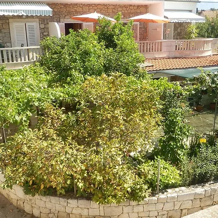 Apartamento By The Sea Sucuraj, Hvar - 16404 Sućuraj